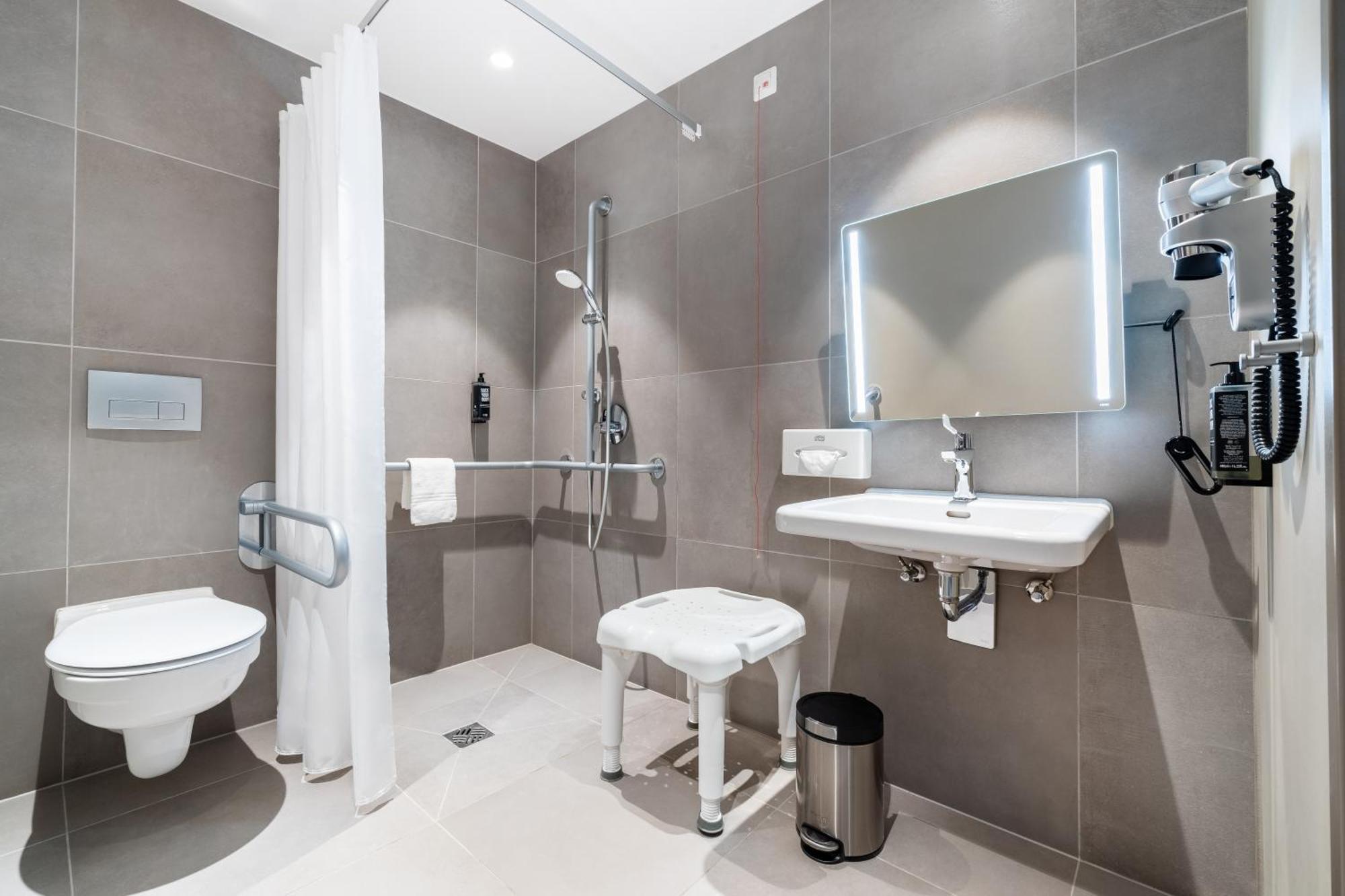 Ibis Regensburg Zentrum Δωμάτιο φωτογραφία